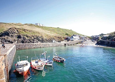 Mullion Cove Coastal Retreat in Cornwall, South West England