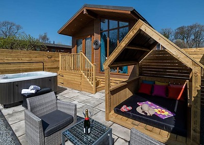 Raywell Hall Country Lodges in Yorkshire, Yorkshire